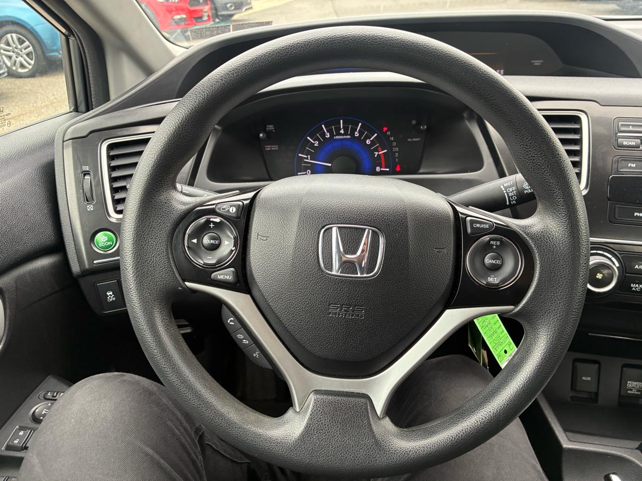 Honda Civic LX Sedan 5-Speed AT 2013