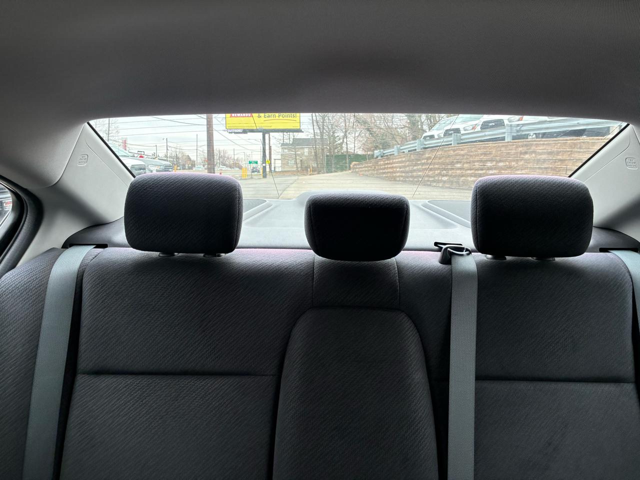 Honda Civic LX Sedan 5-Speed AT 2013