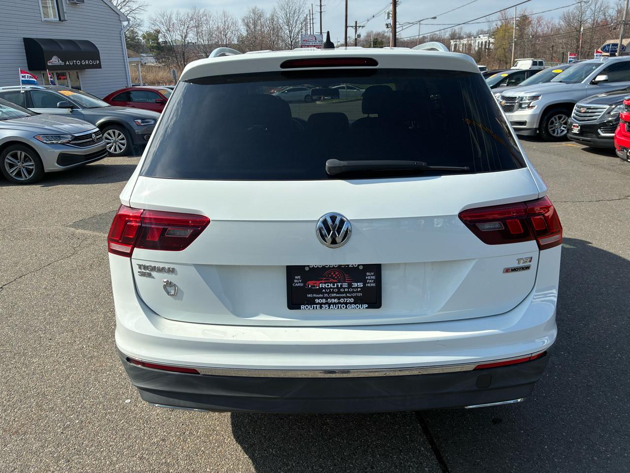 View vehicle photo 6