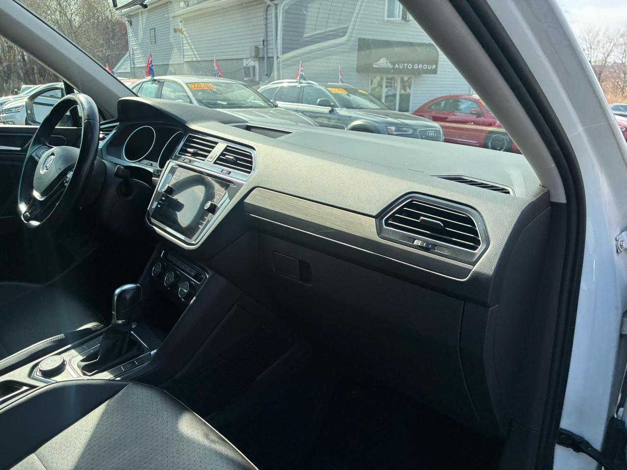 Volkswagen Tiguan SEL 4Motion 2018