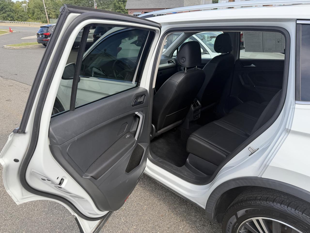 Volkswagen Tiguan SEL 4Motion 2018