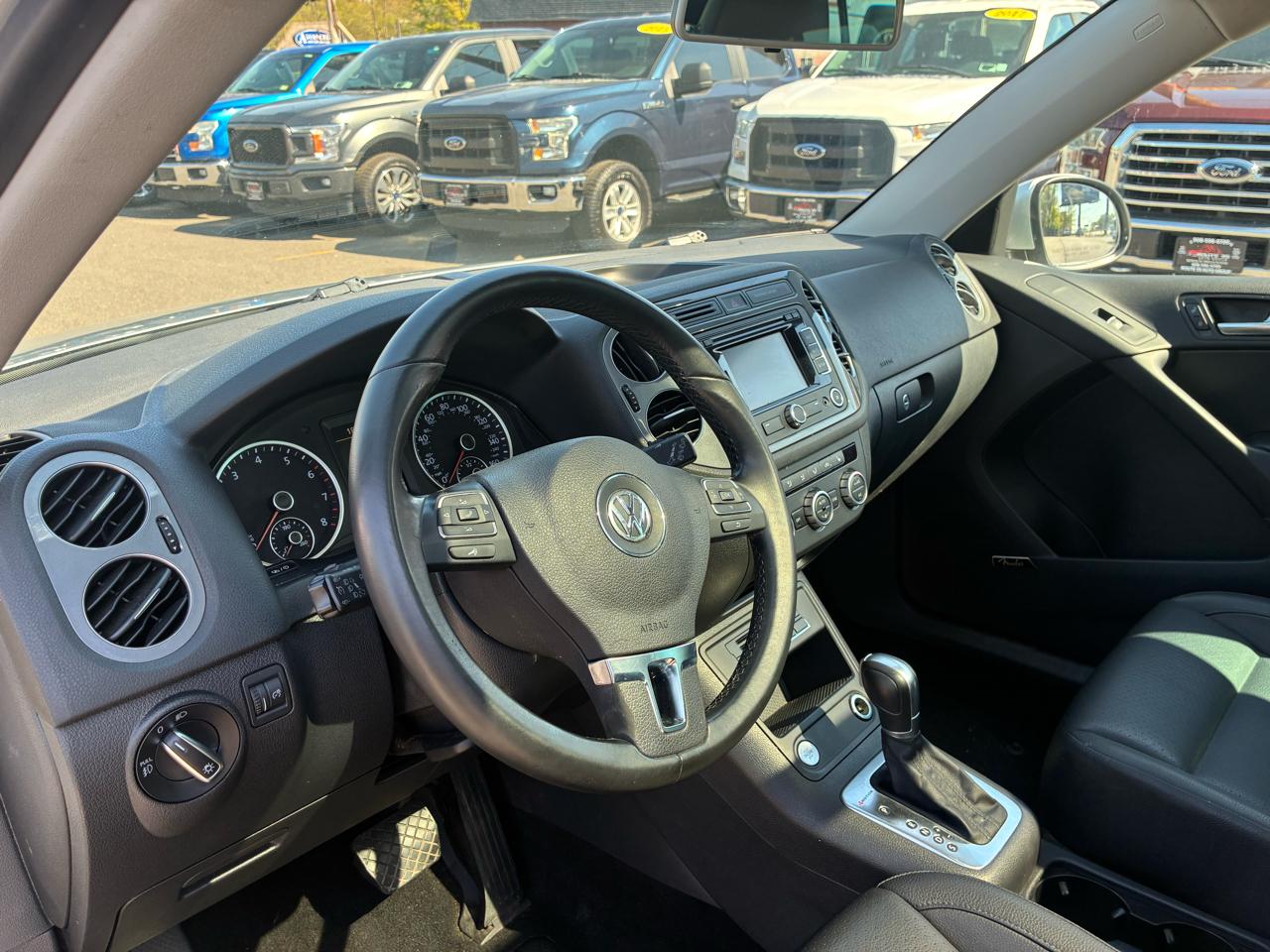 Volkswagen Tiguan SEL 4Motion 2015