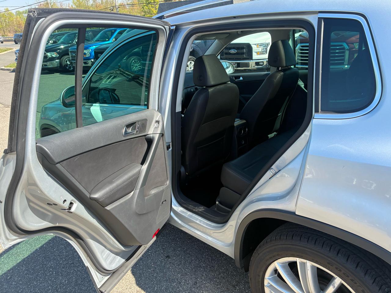 Volkswagen Tiguan SEL 4Motion 2015