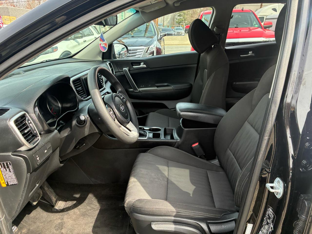 Kia Sportage LX FWD 2021