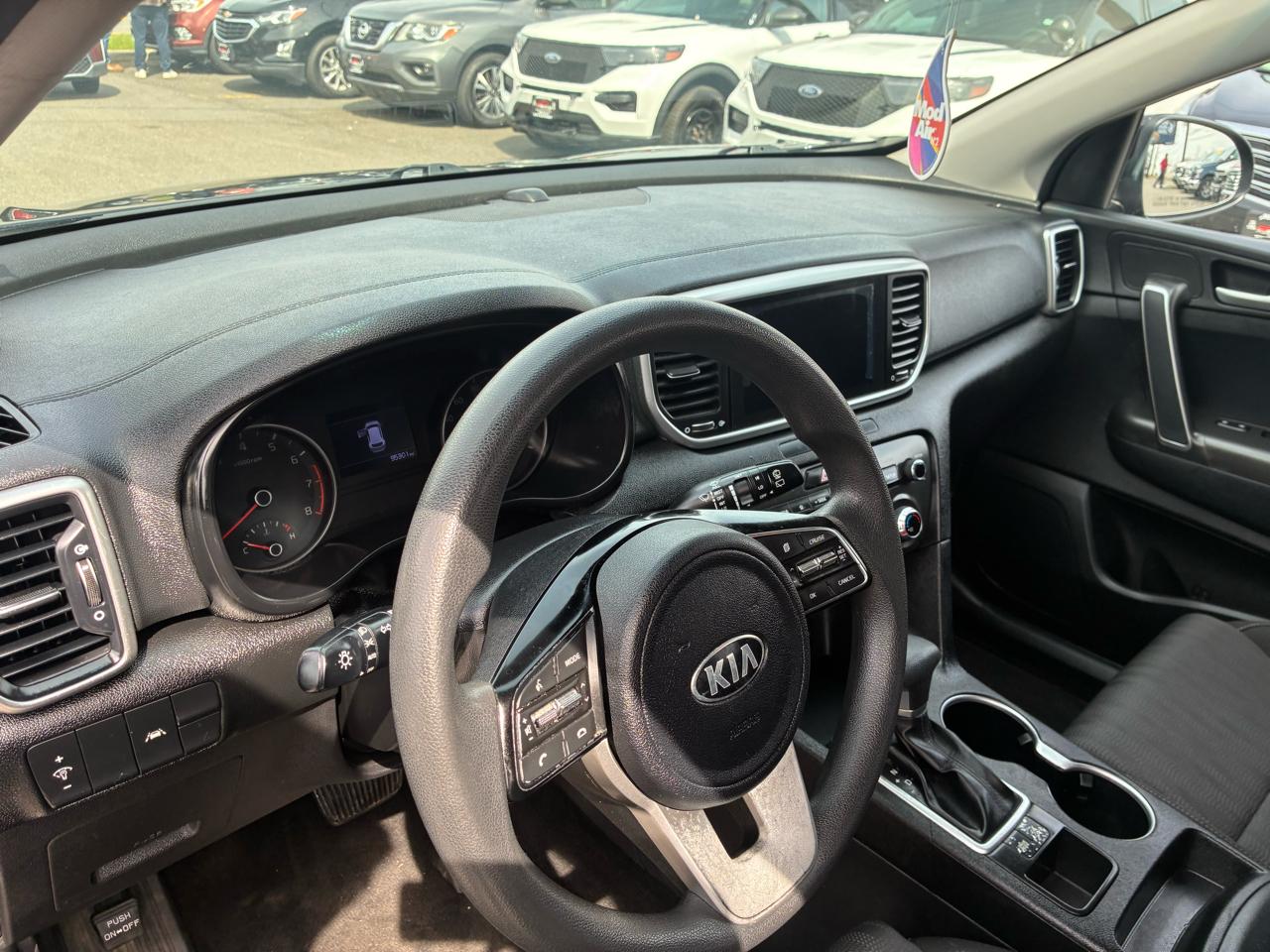 Kia Sportage LX FWD 2021