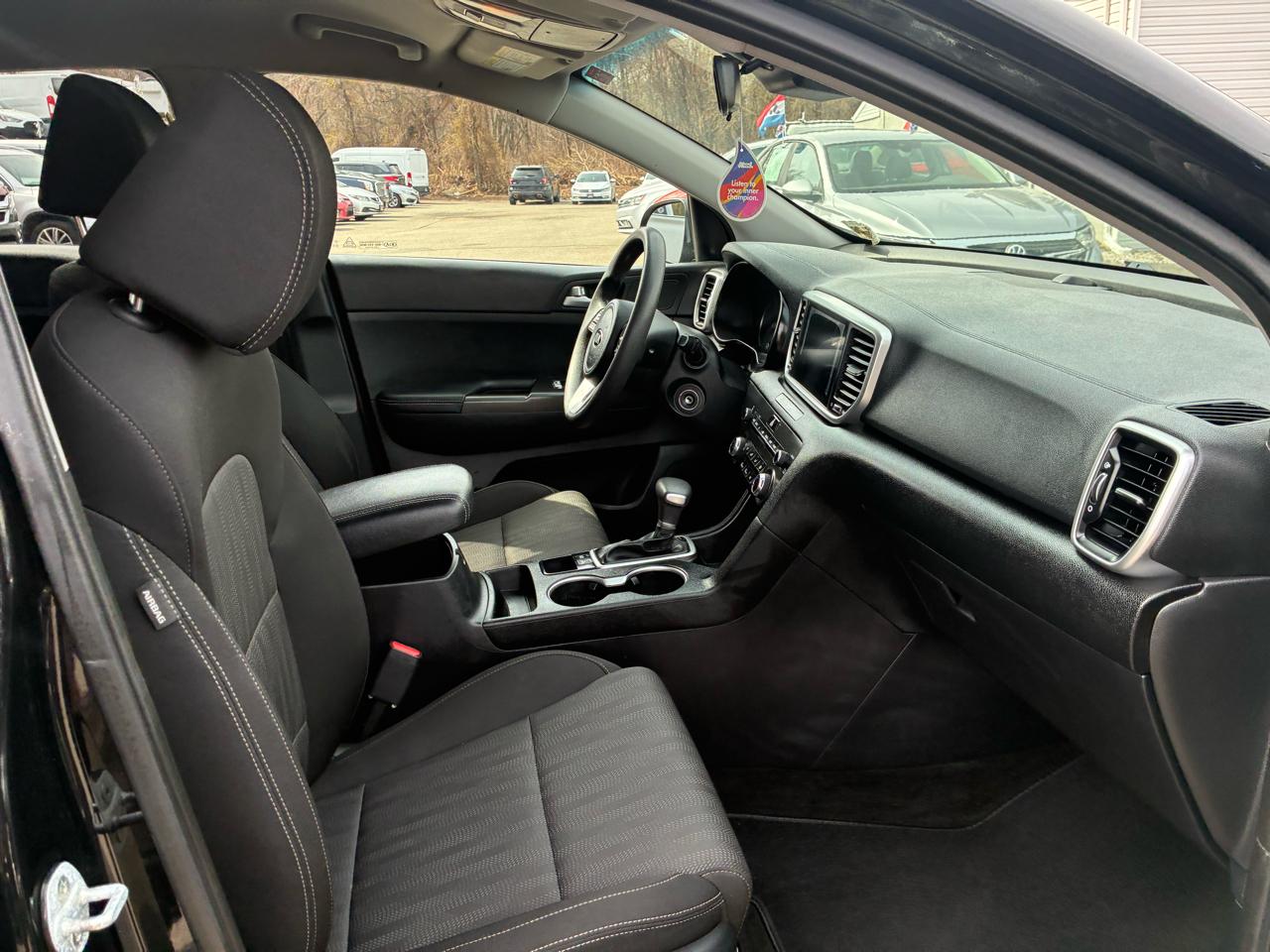 Kia Sportage LX FWD 2021