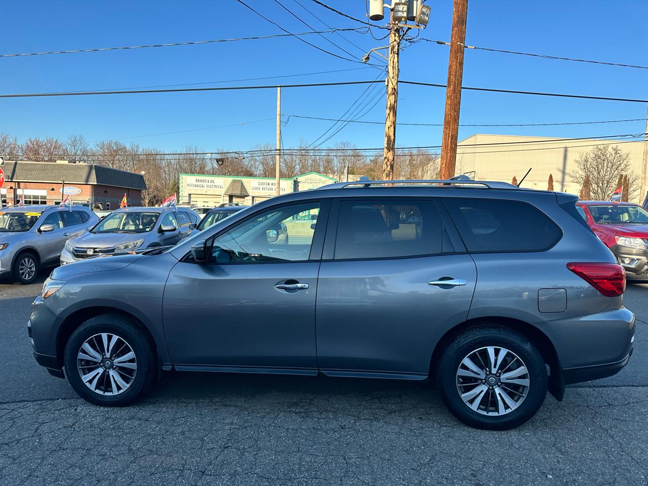 Nissan Pathfinder Platinum 4WD 2017