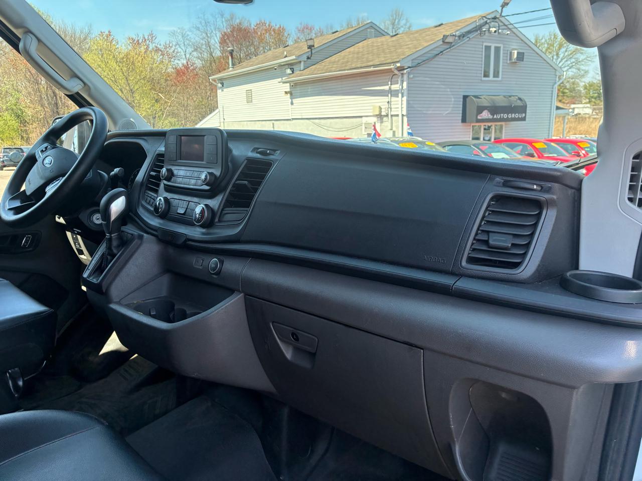Ford Transit 150 Van Med. Roof w/Sliding Pass. 130-in. WB 2022