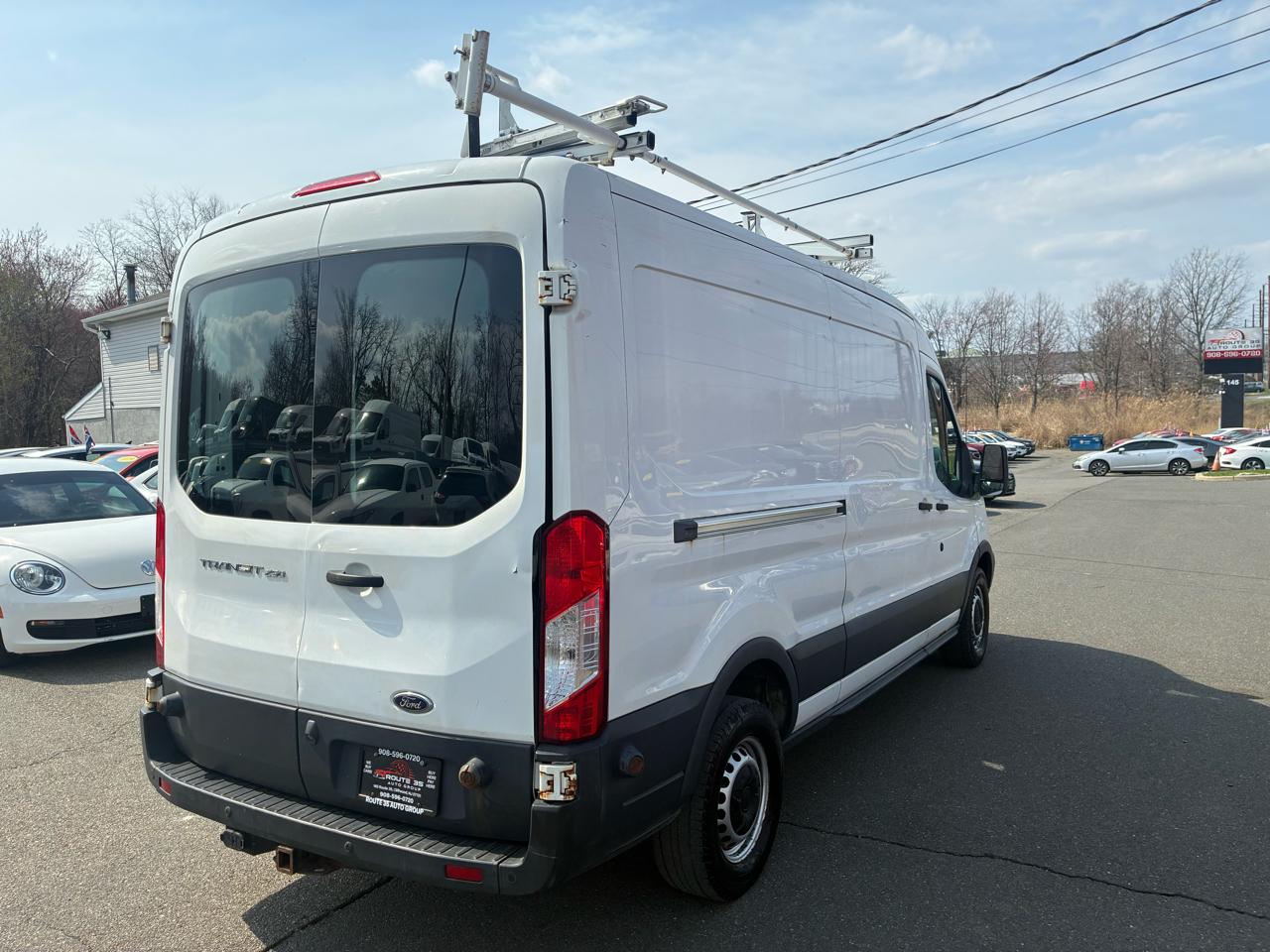 View vehicle photo 7