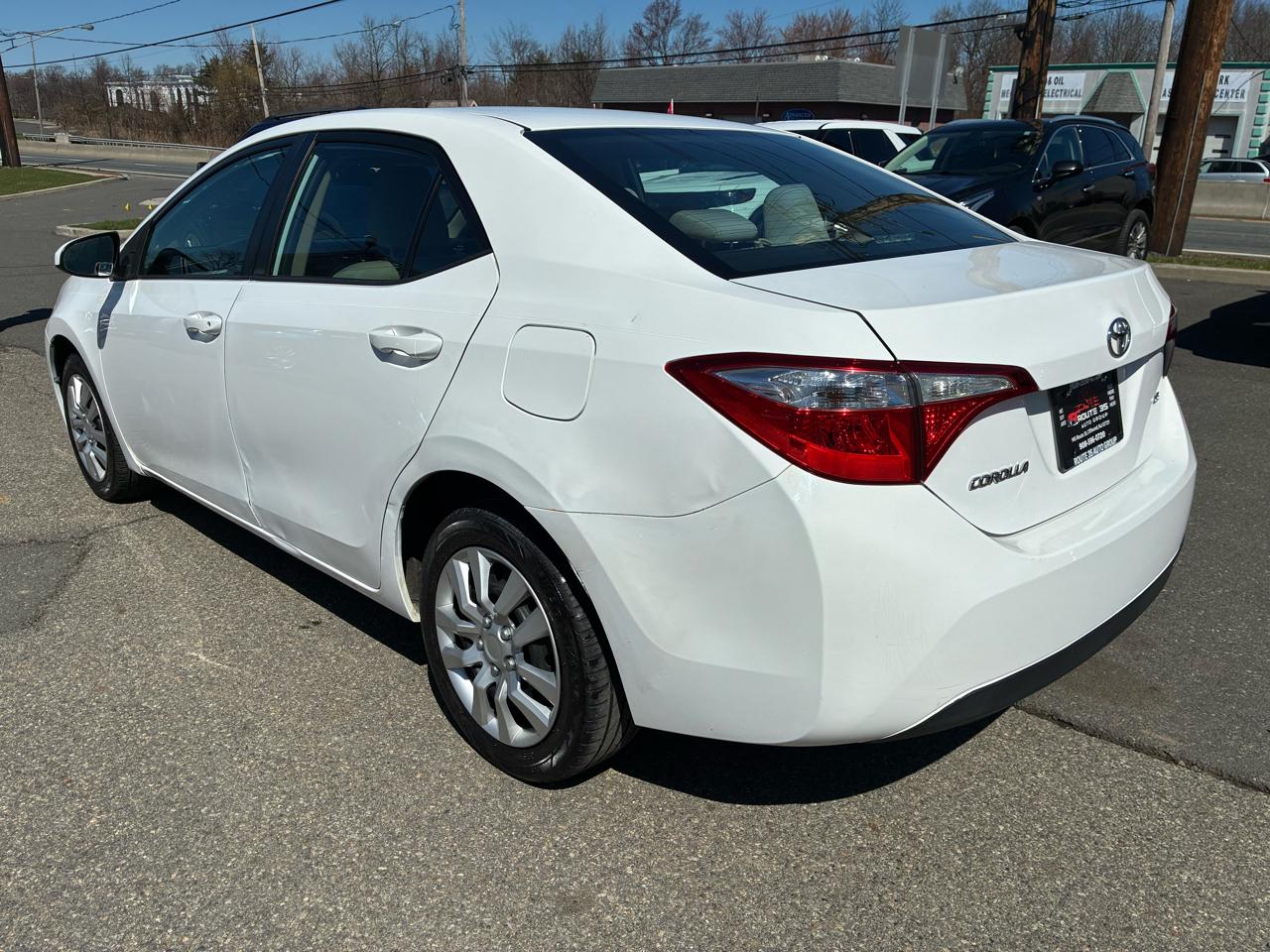 Toyota Corolla LE 2018