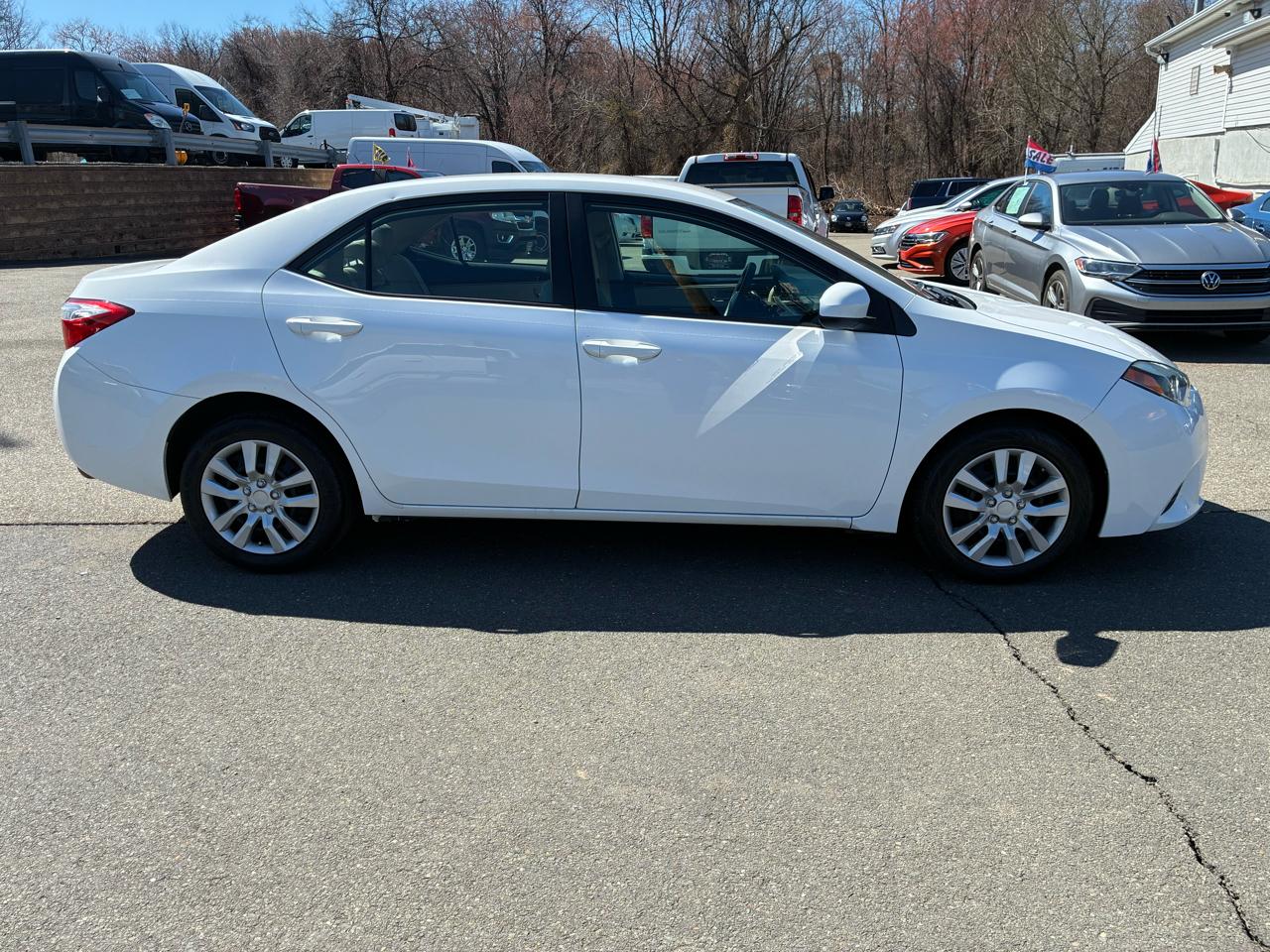 Toyota Corolla LE 2018