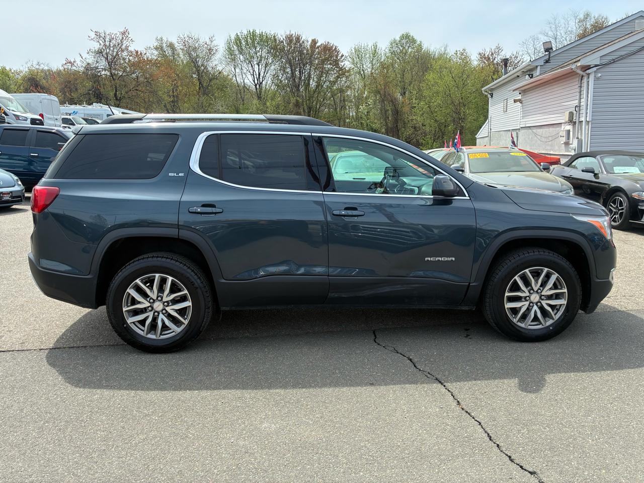 GMC Acadia SLE-2 FWD 2019