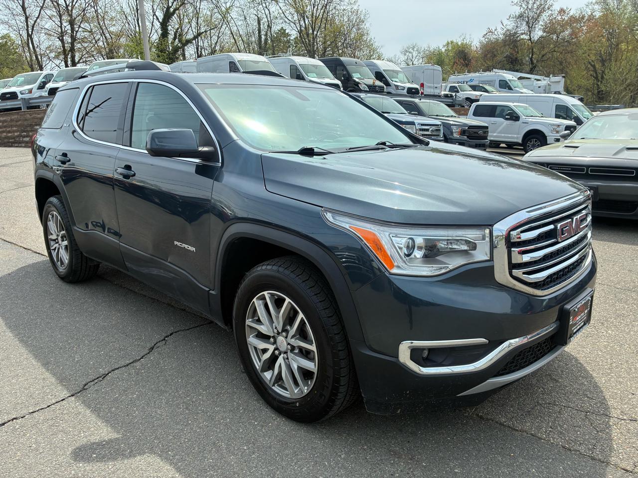 GMC Acadia SLE-2 FWD 2019
