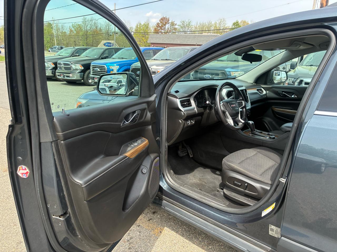 GMC Acadia SLE-2 FWD 2019