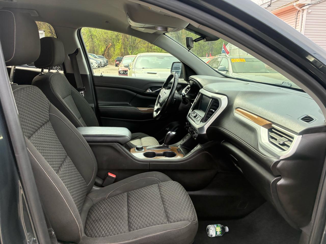 GMC Acadia SLE-2 FWD 2019