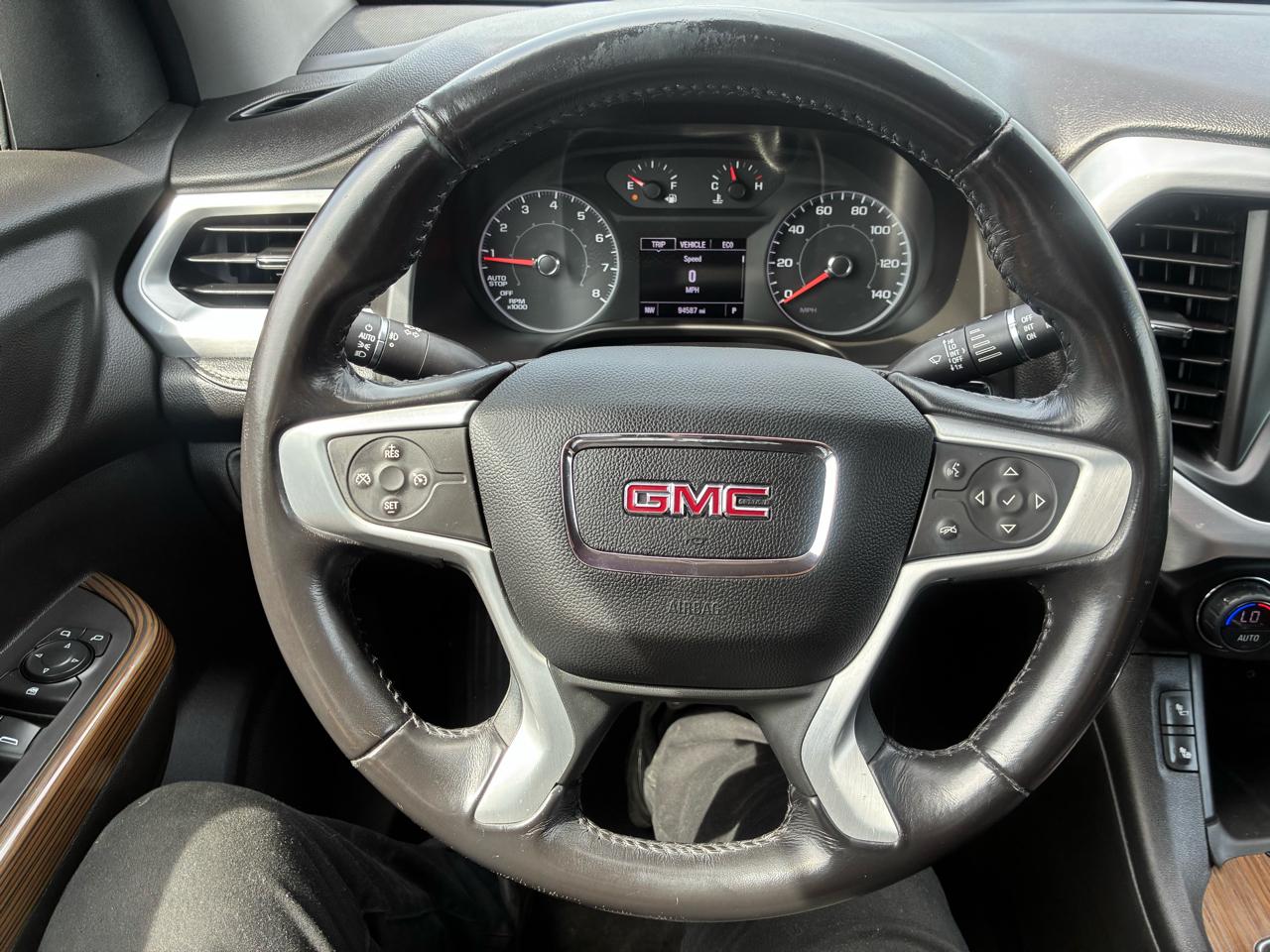GMC Acadia SLE-2 FWD 2019