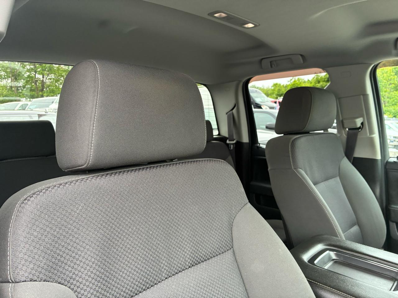 Ford Transit 250 Van Med. Roof w/Sliding Pass. 148-in. WB 2019