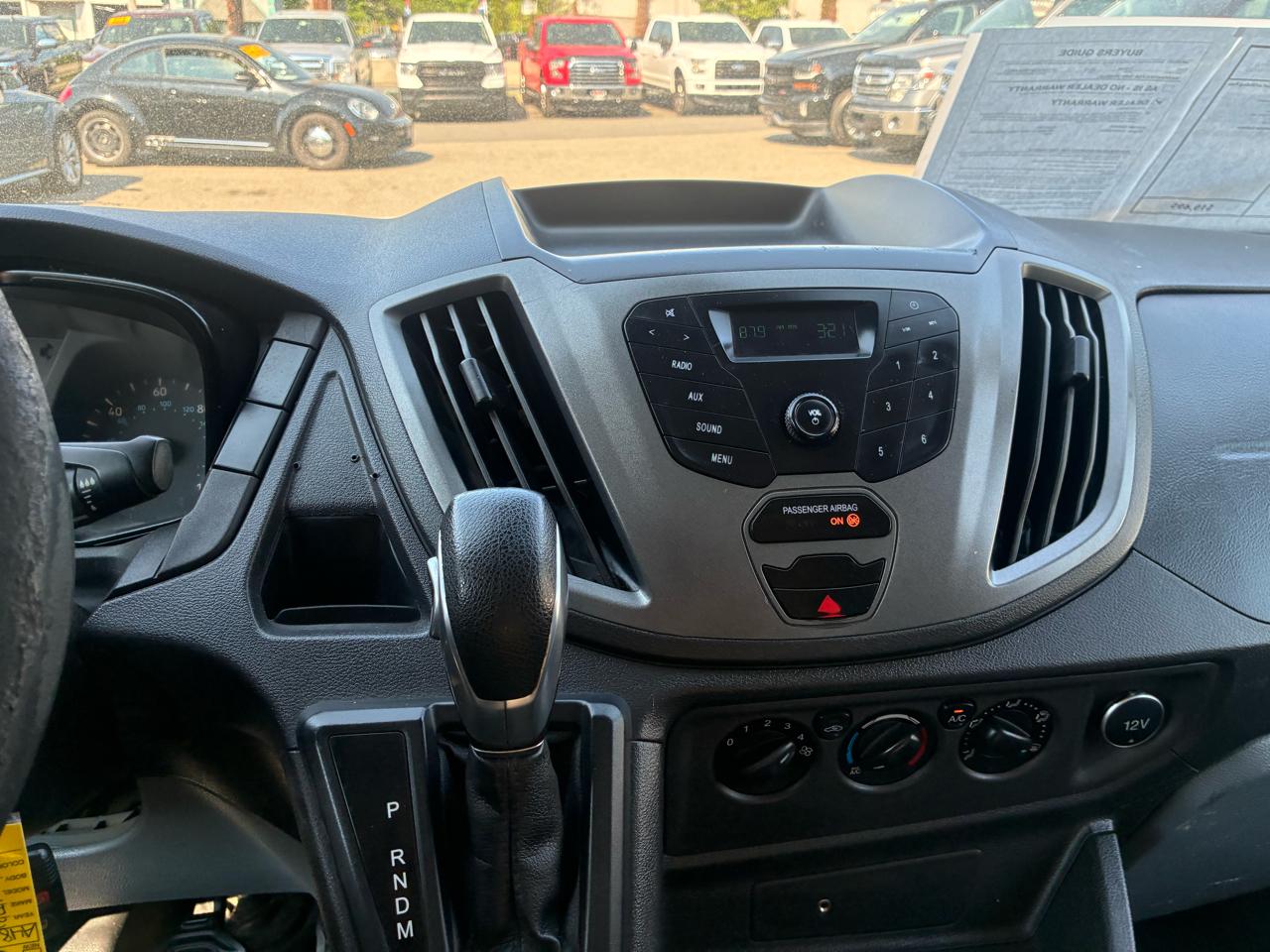 Ford Transit 250 Van Med. Roof w/Sliding Pass. 148-in. WB 2019