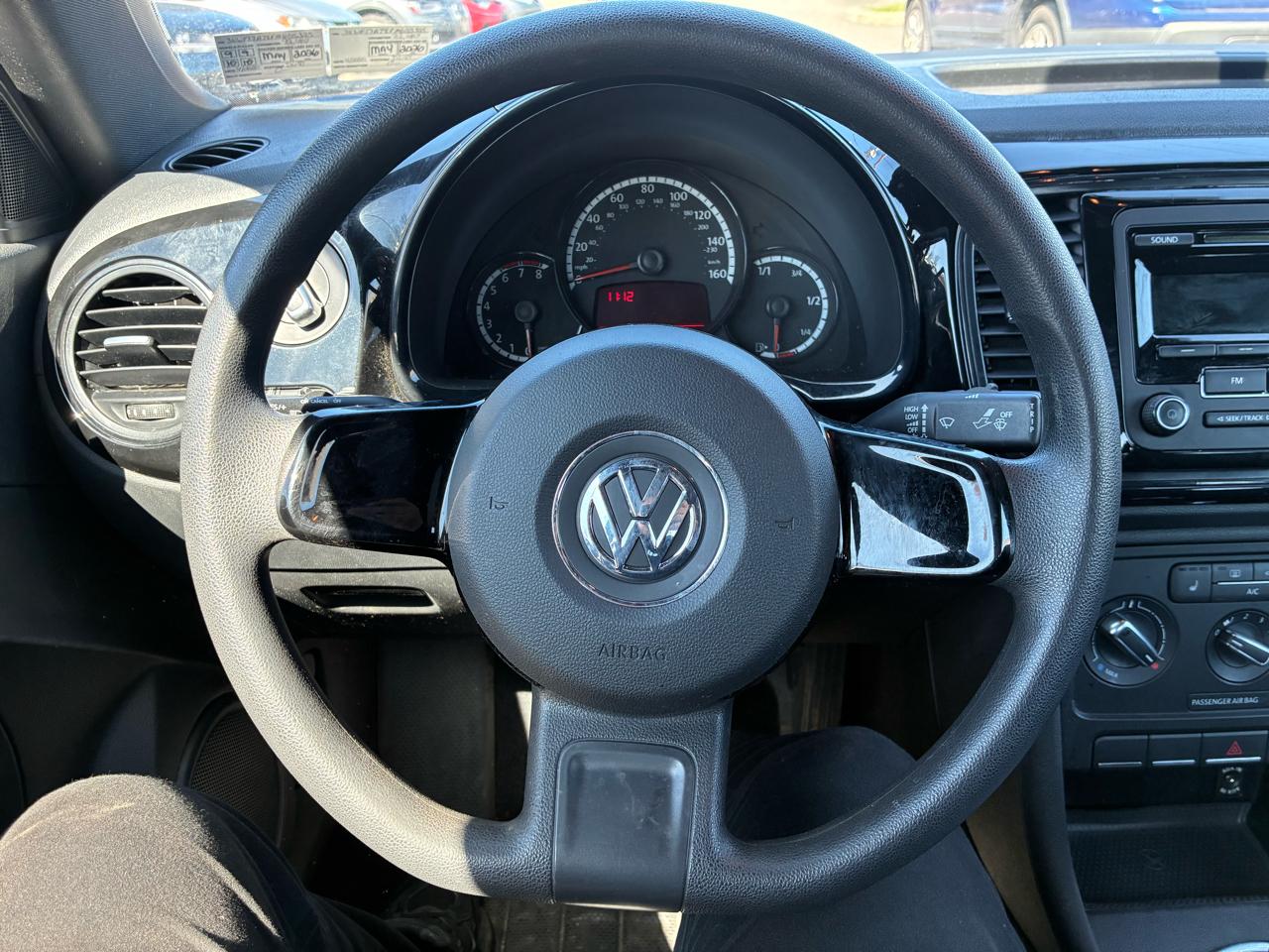 Volkswagen Beetle  2015
