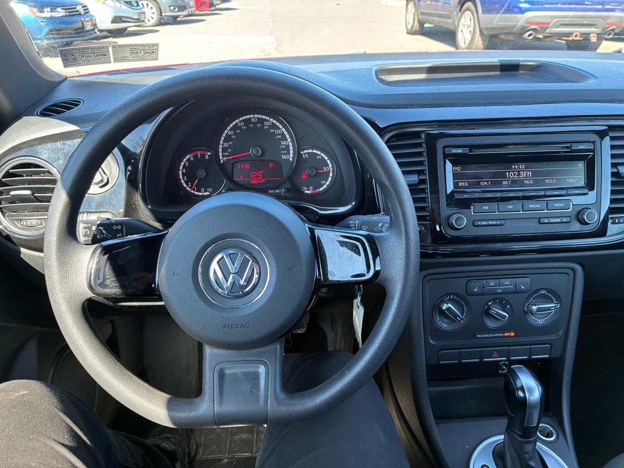 Volkswagen Beetle  2015