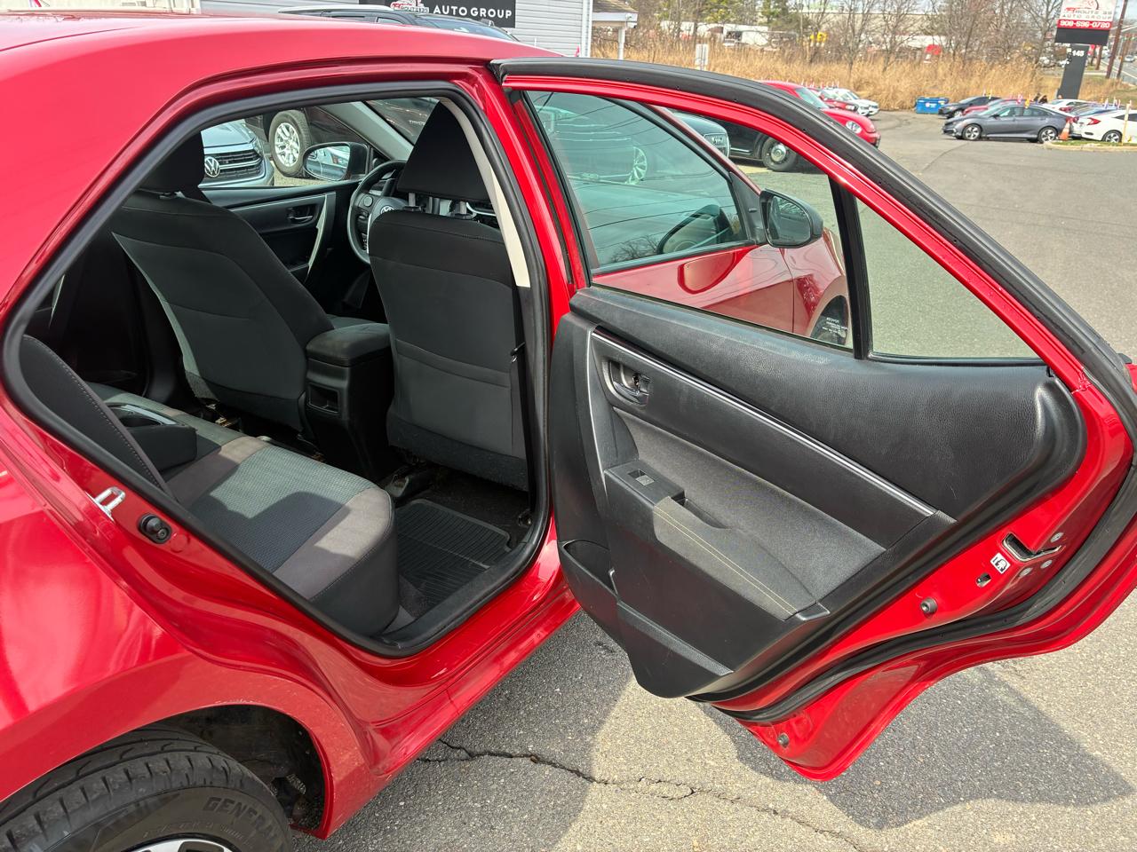 Toyota Corolla LE CVT 2018