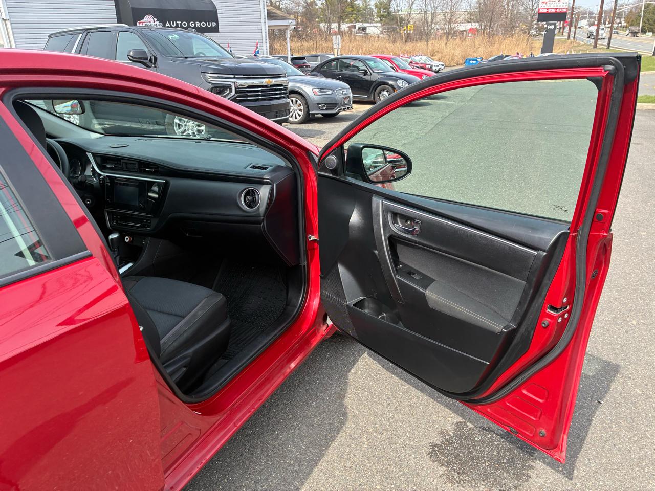 Toyota Corolla LE CVT 2018