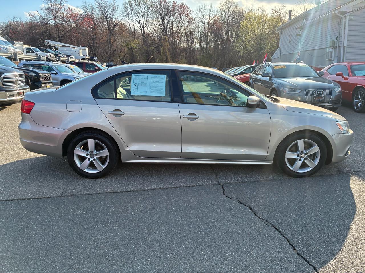 Volkswagen Jetta SE 2014