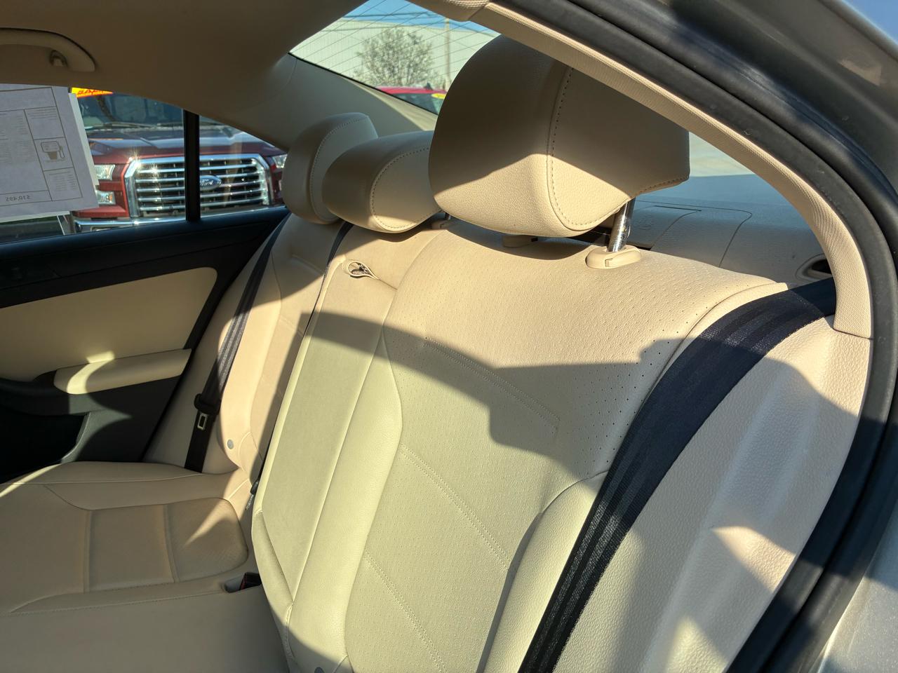 Volkswagen Jetta SE 2014
