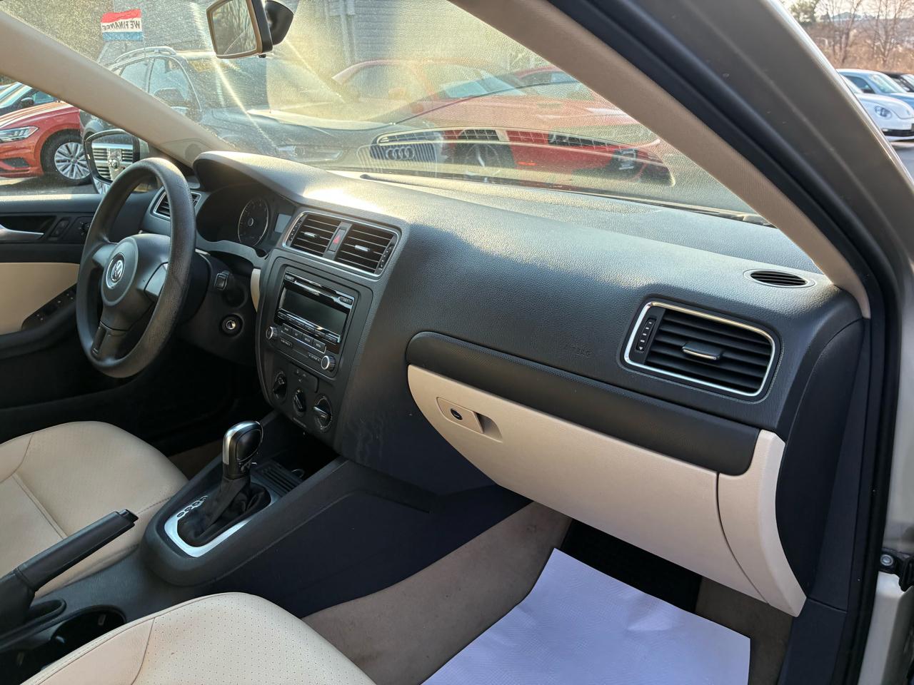 Volkswagen Jetta SE 2014