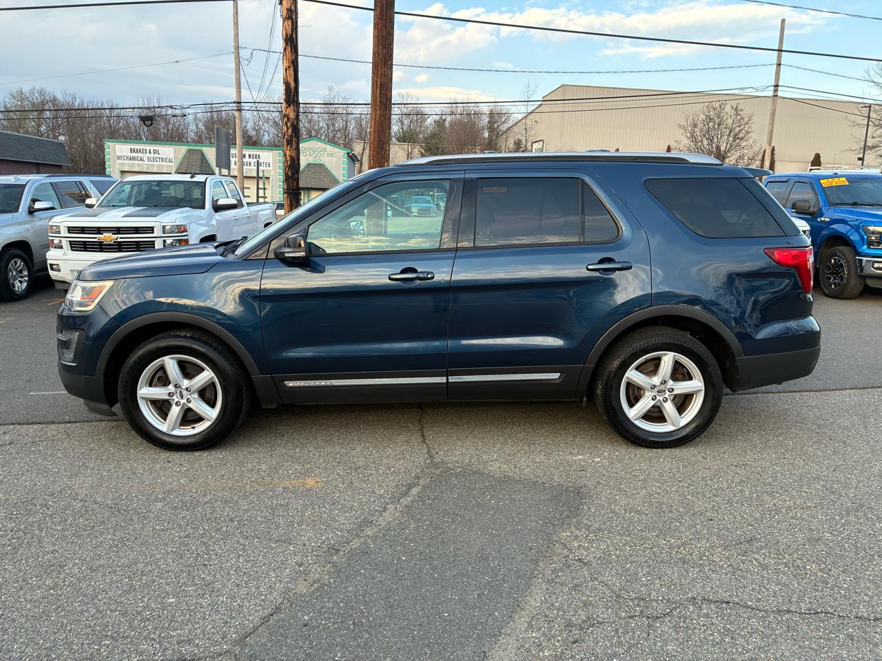 Ford Explorer XLT 4WD 2016