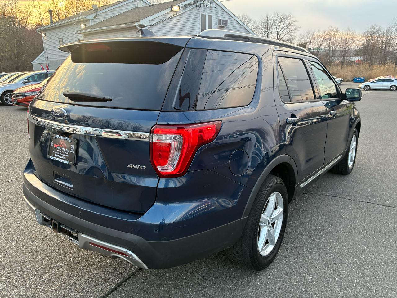 Ford Explorer XLT 4WD 2016