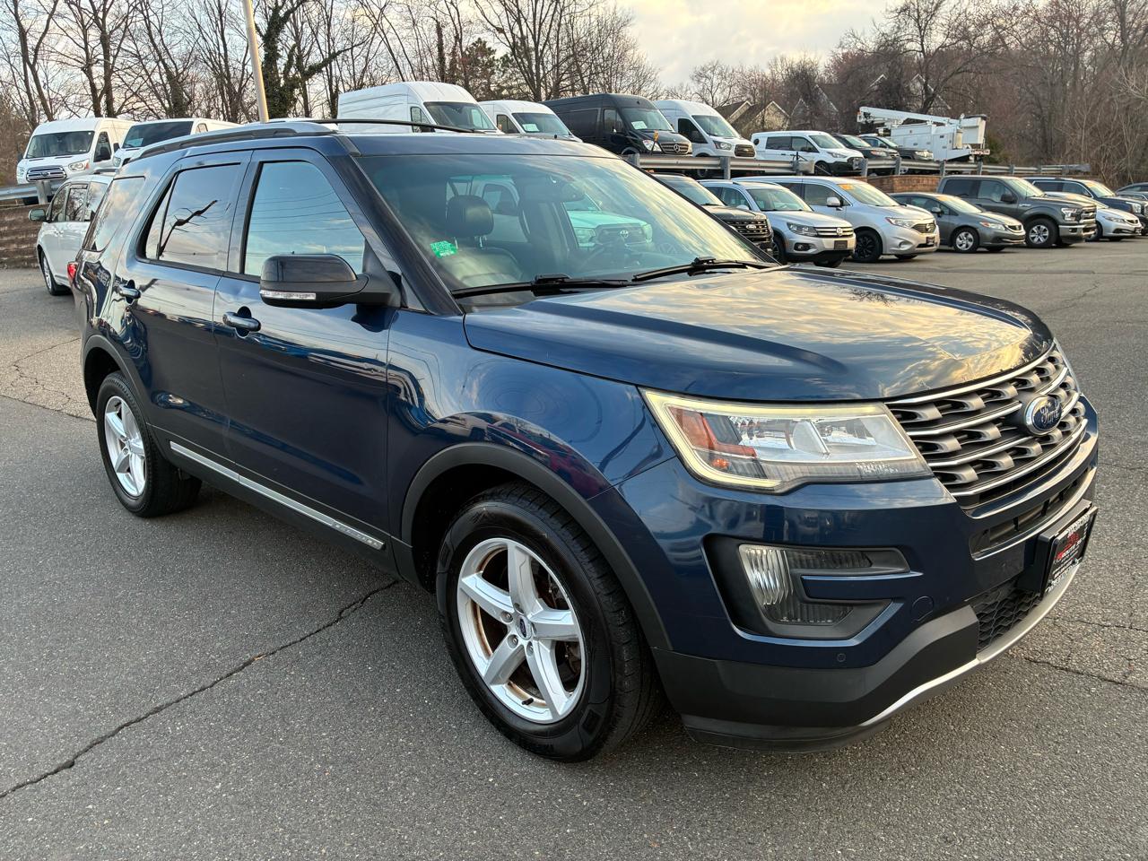 Ford Explorer XLT 4WD 2016