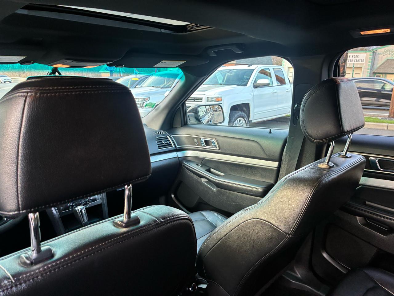 Ford Explorer XLT 4WD 2016