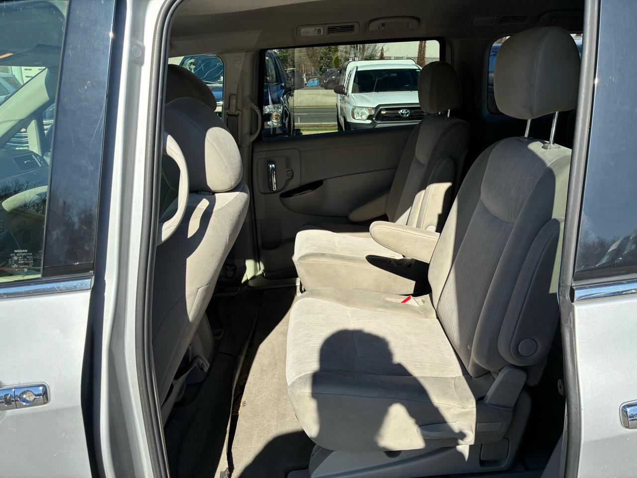 Nissan Quest 3.5 S 2012