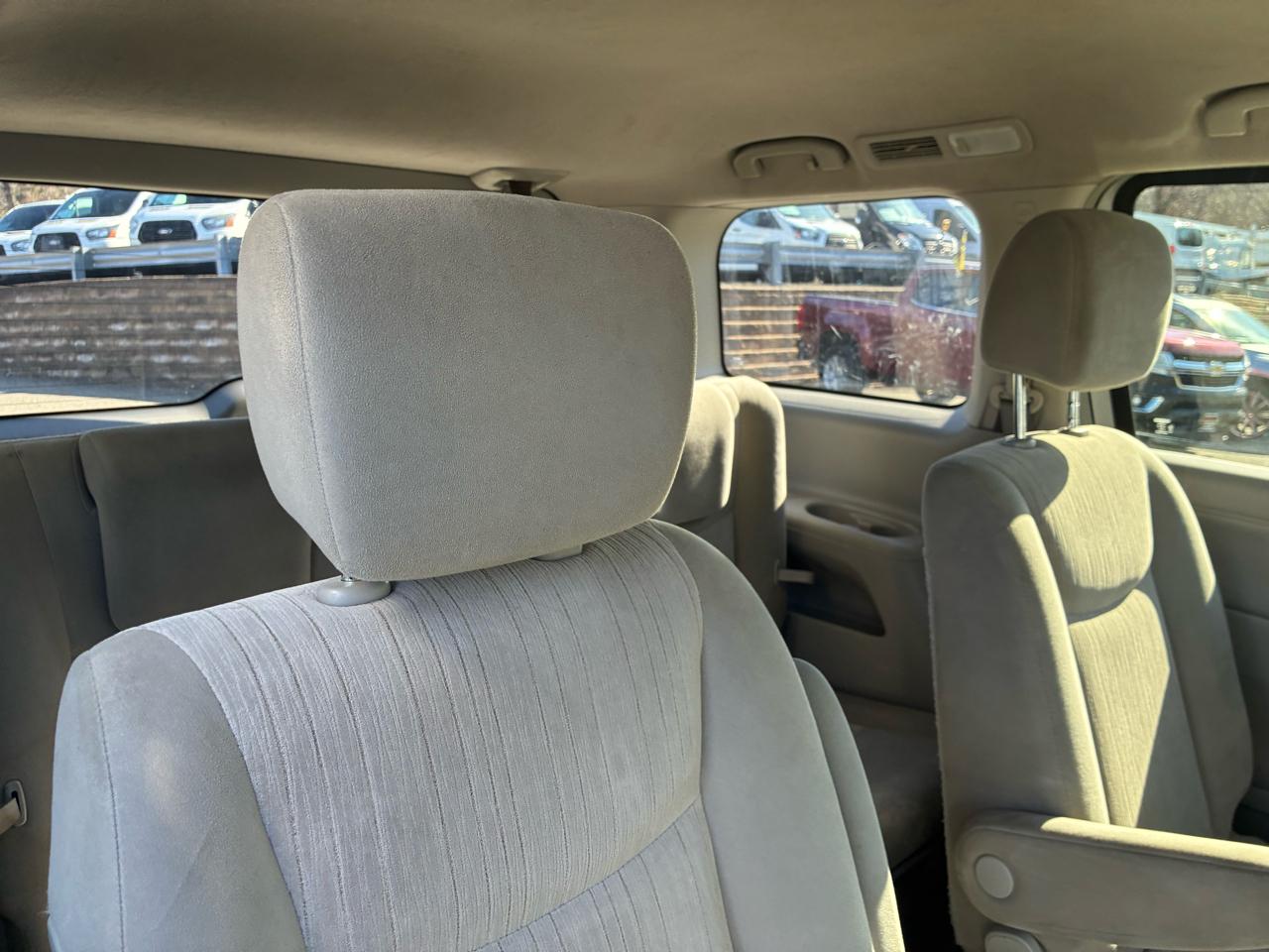 Nissan Quest 3.5 S 2012