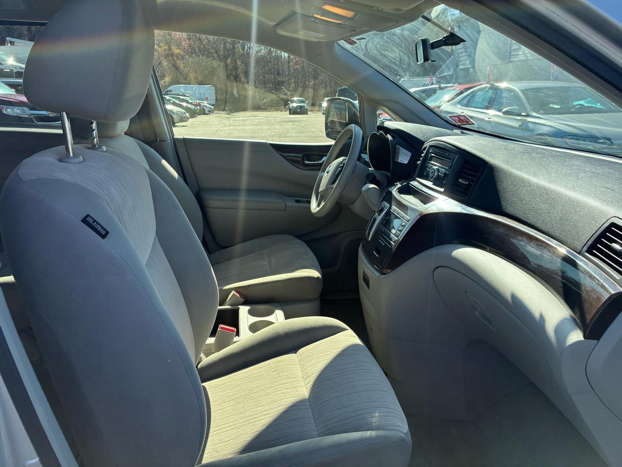 Nissan Quest 3.5 S 2012