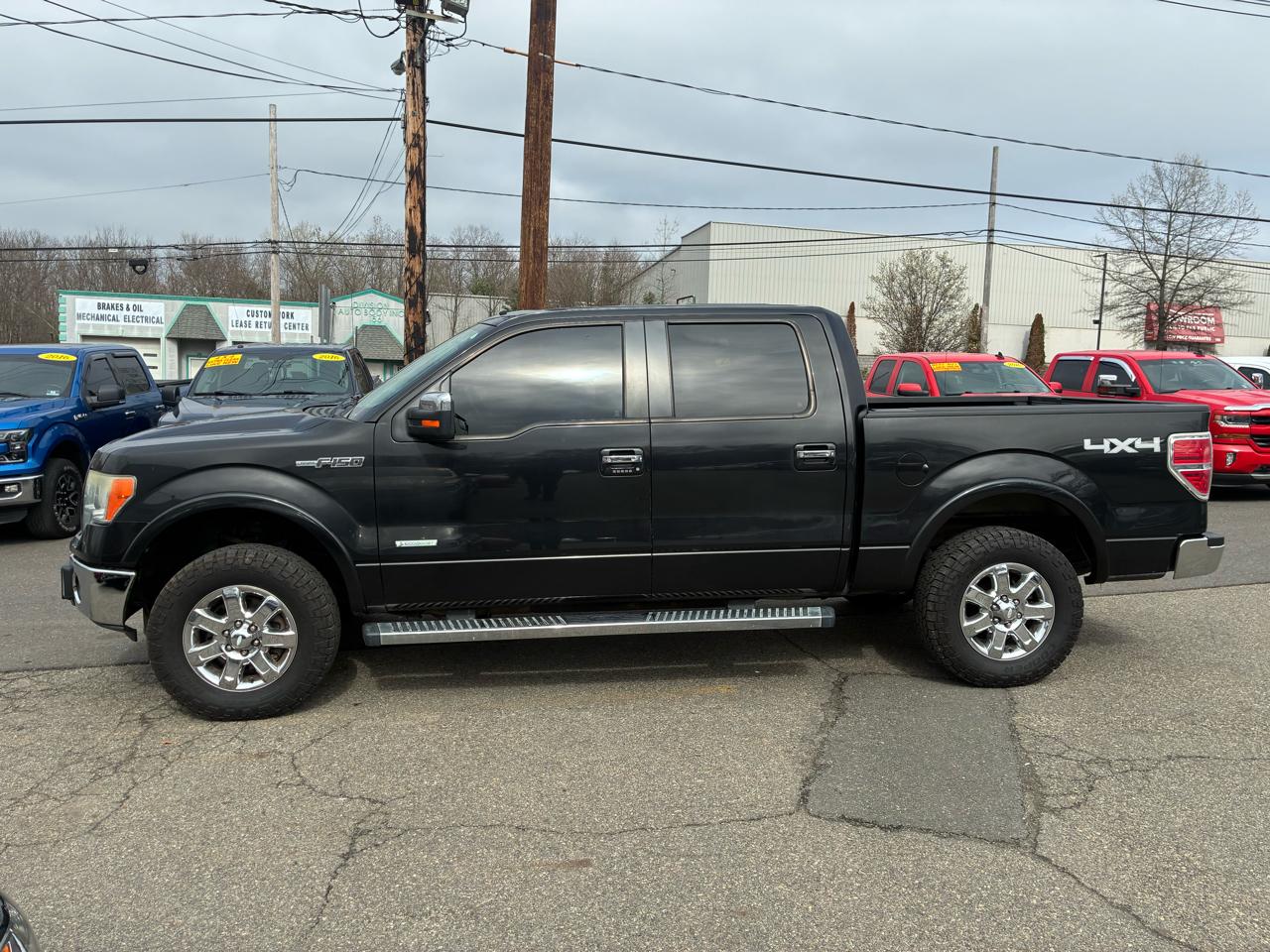 View vehicle photo 2