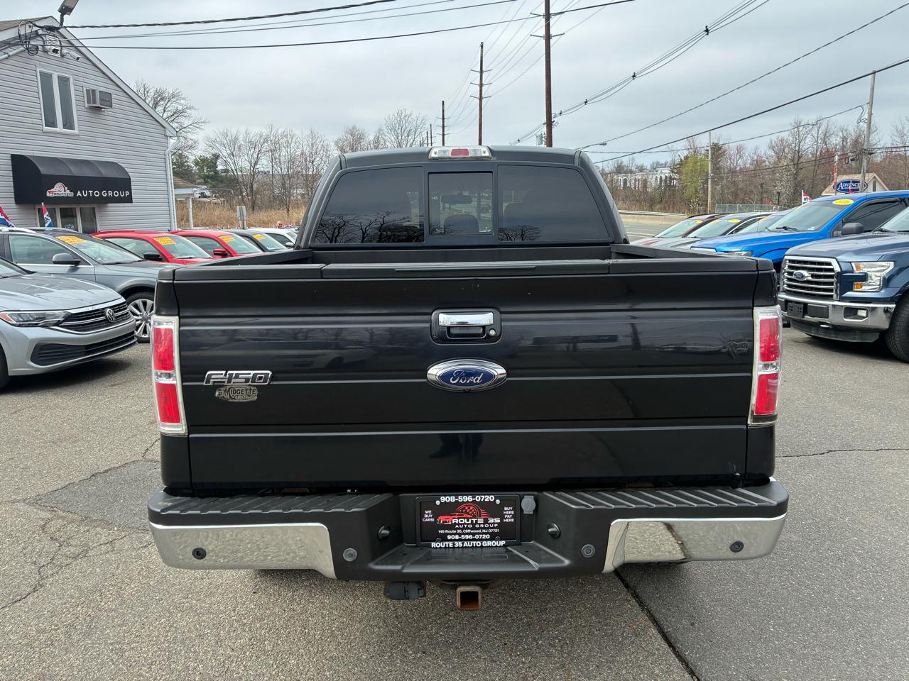 View vehicle photo 4