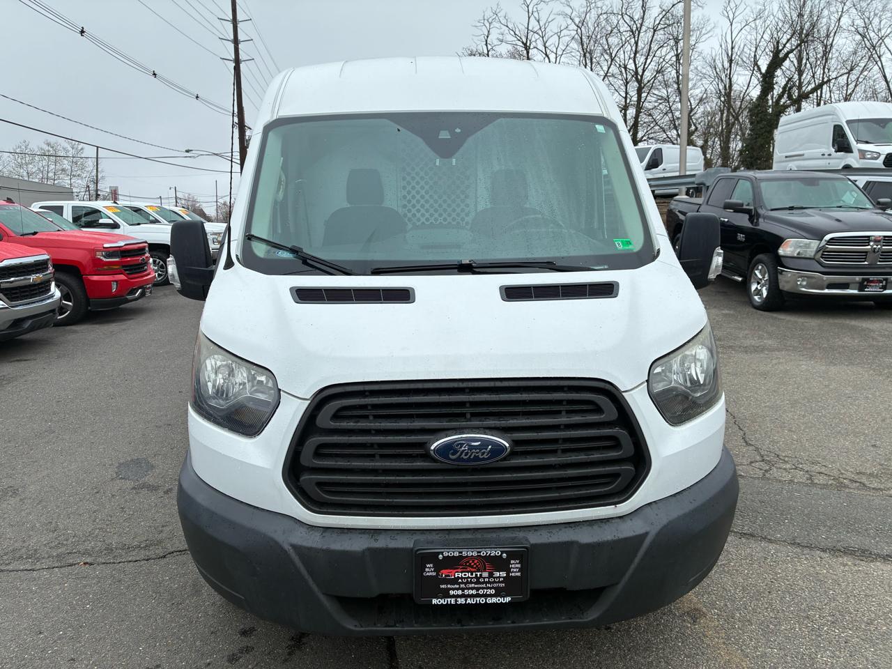 Ford Transit 250 Van Med. Roof w/Sliding Pass. 130-in. WB 2017