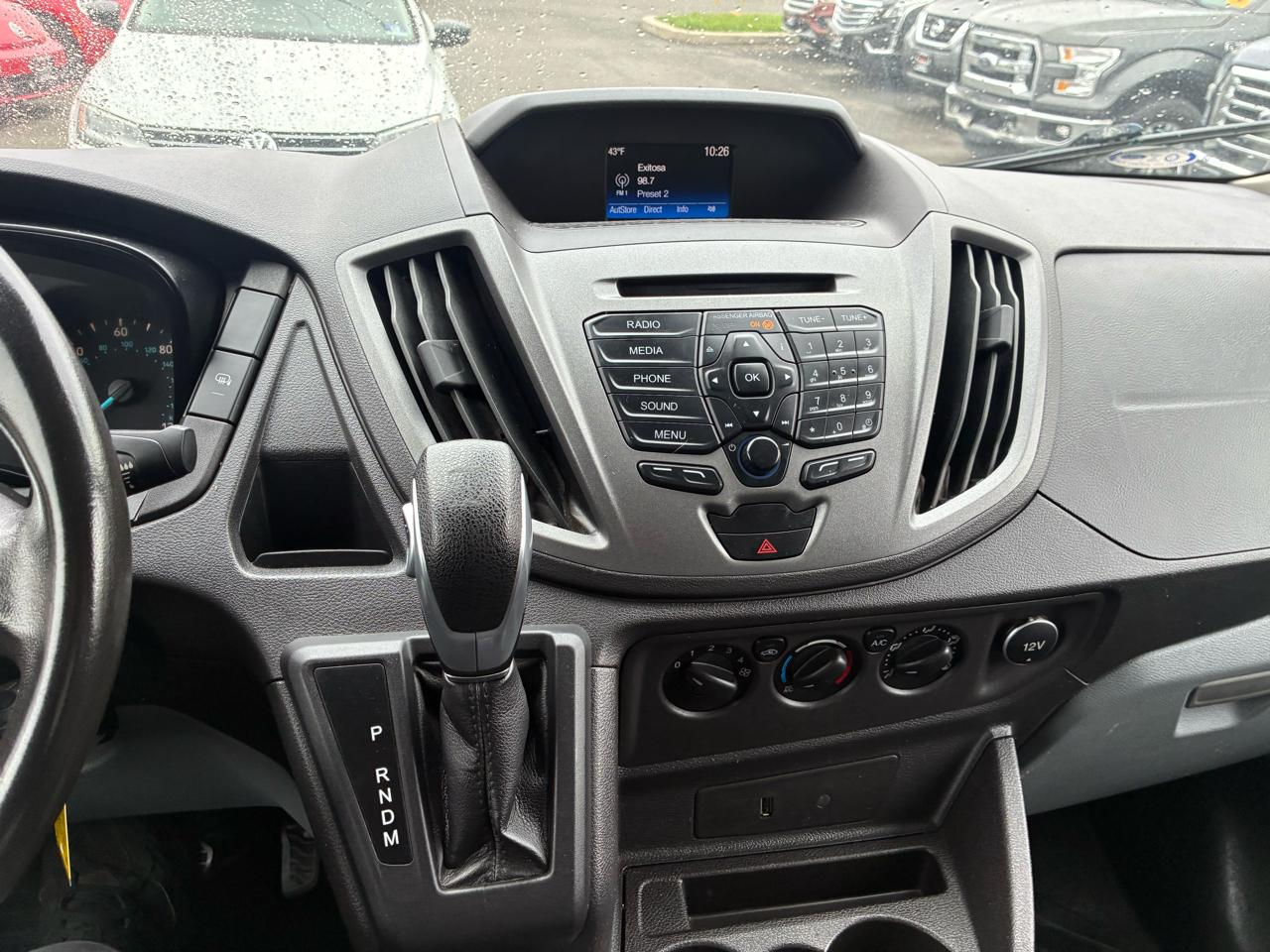 Ford Transit 250 Van Med. Roof w/Sliding Pass. 130-in. WB 2017