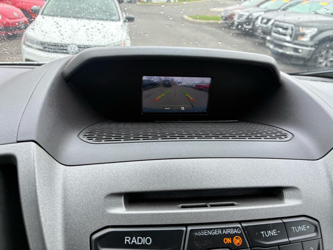 Ford Transit 250 Van Med. Roof w/Sliding Pass. 130-in. WB 2017