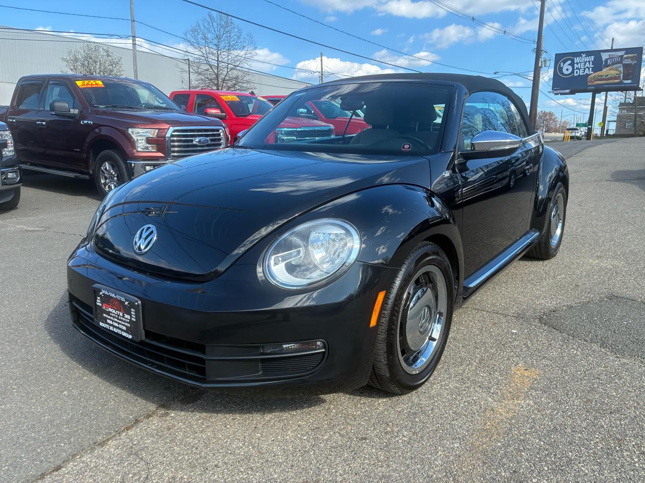Volkswagen Beetle 2.5L Convertible 2013