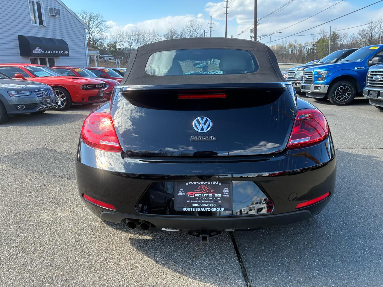 Volkswagen Beetle 2.5L Convertible 2013