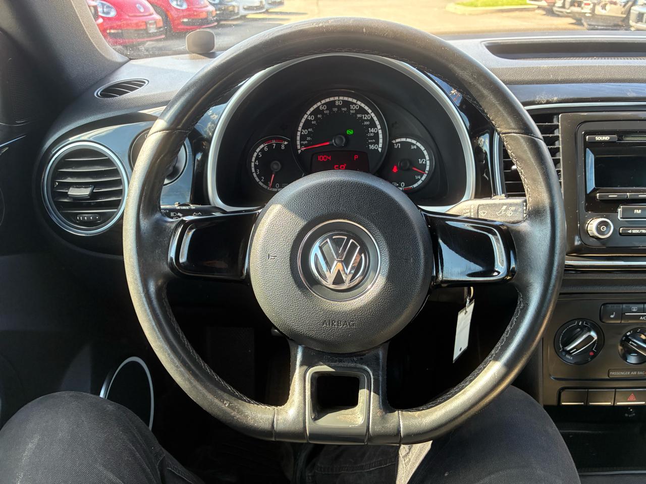 Volkswagen Beetle 2.5L Convertible 2013