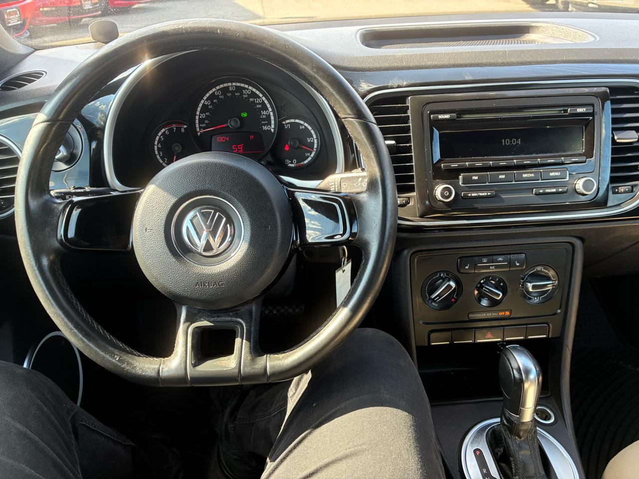 Volkswagen Beetle 2.5L Convertible 2013