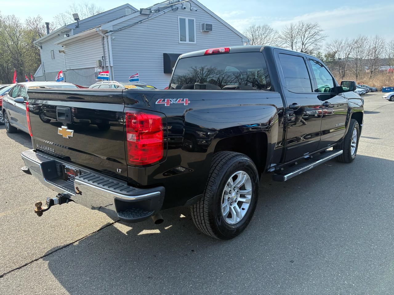 Chevrolet Silverado 1500 LT Crew Cab Long Box 4WD 2015