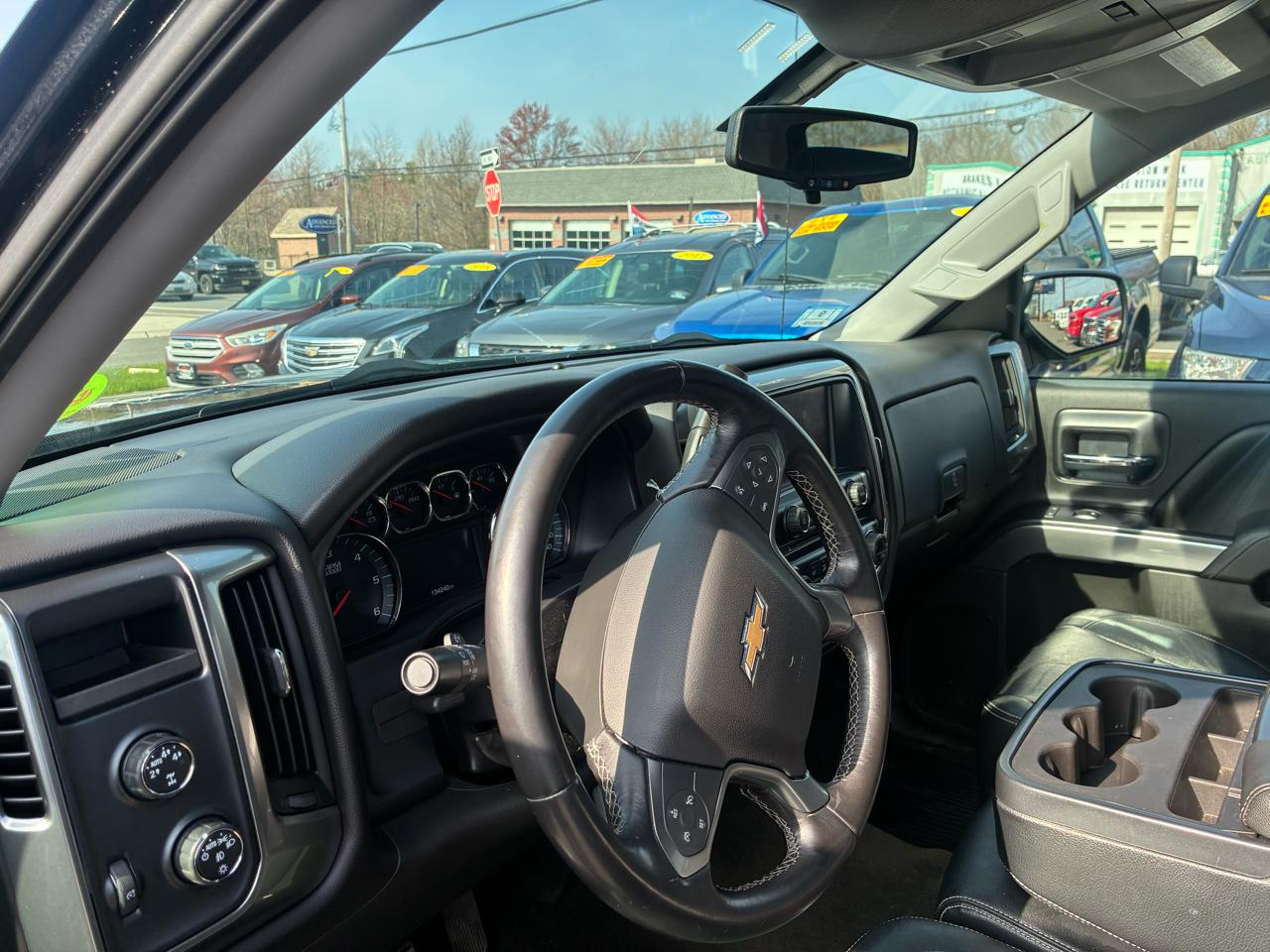 Chevrolet Silverado 1500 LT Crew Cab Long Box 4WD 2015