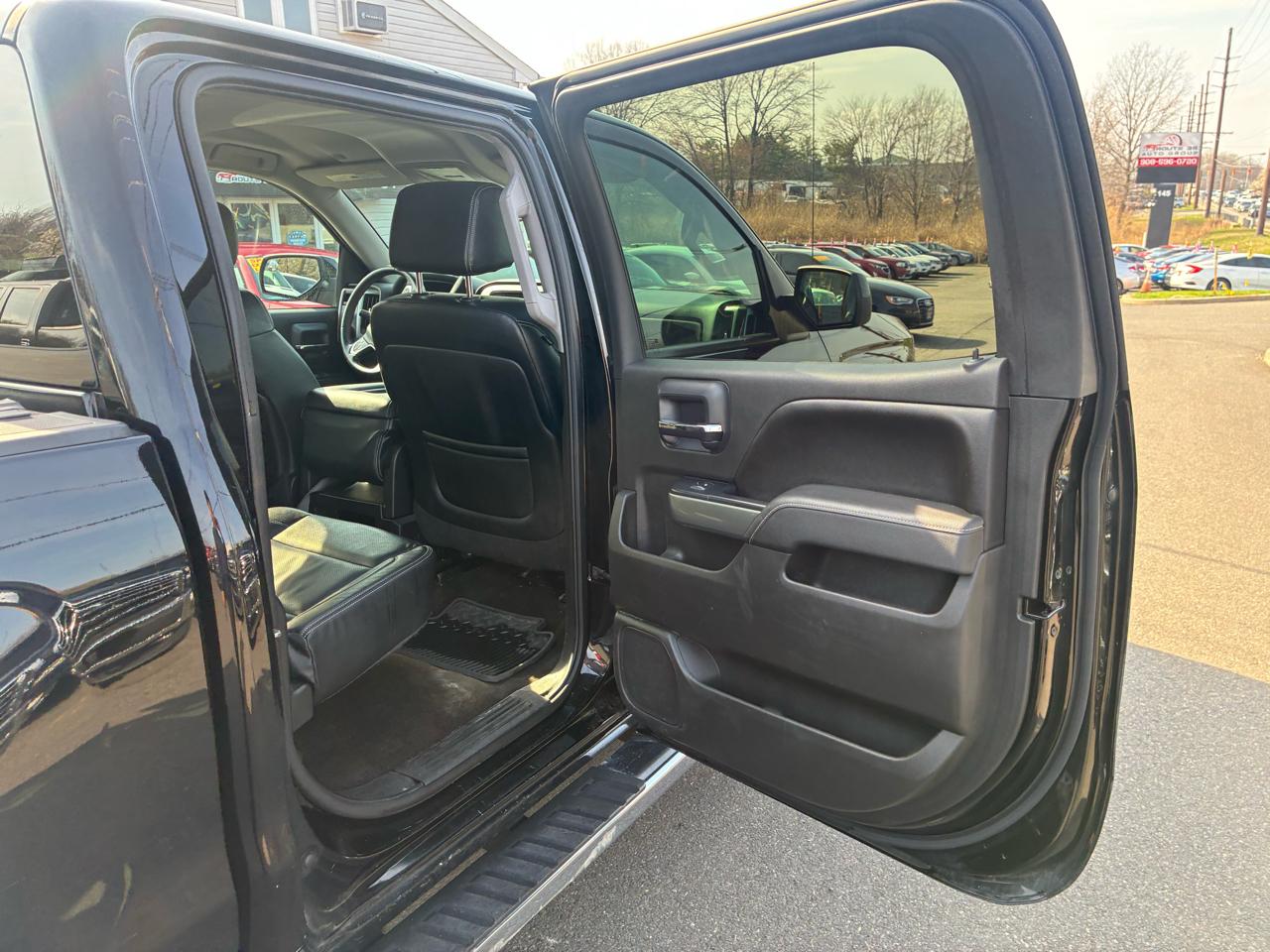 Chevrolet Silverado 1500 LT Crew Cab Long Box 4WD 2015