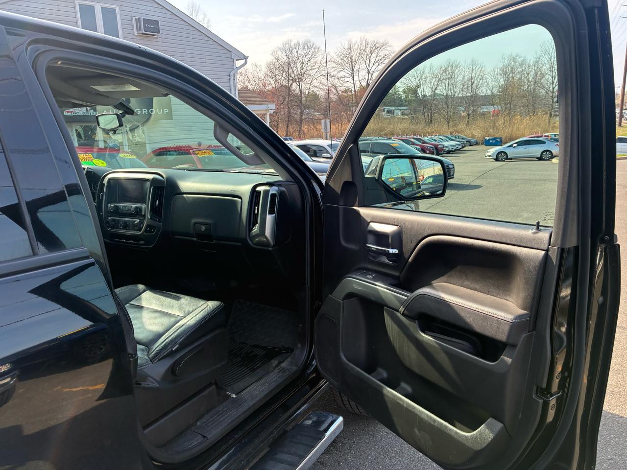 Chevrolet Silverado 1500 LT Crew Cab Long Box 4WD 2015