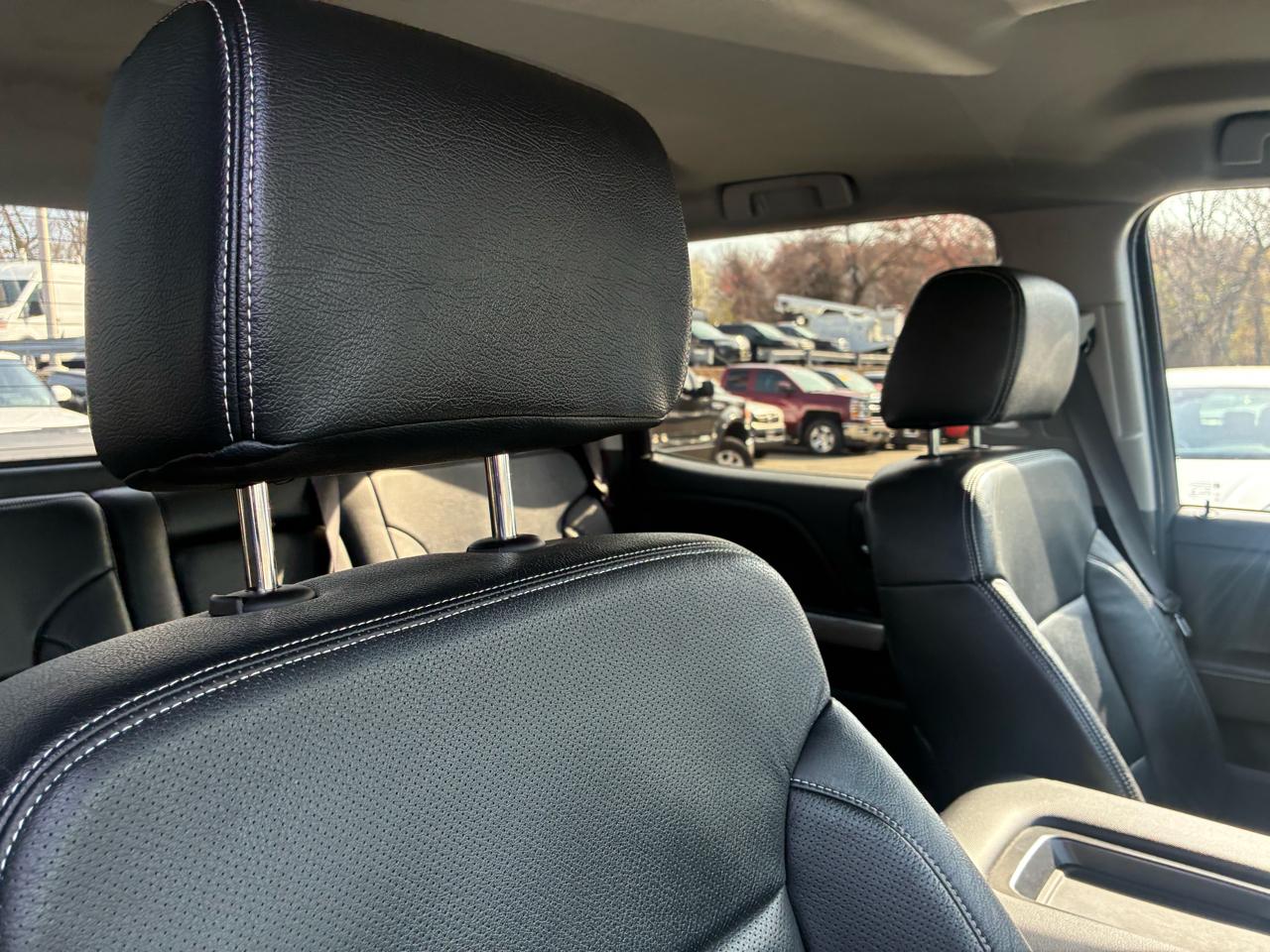 Chevrolet Silverado 1500 LT Crew Cab Long Box 4WD 2015